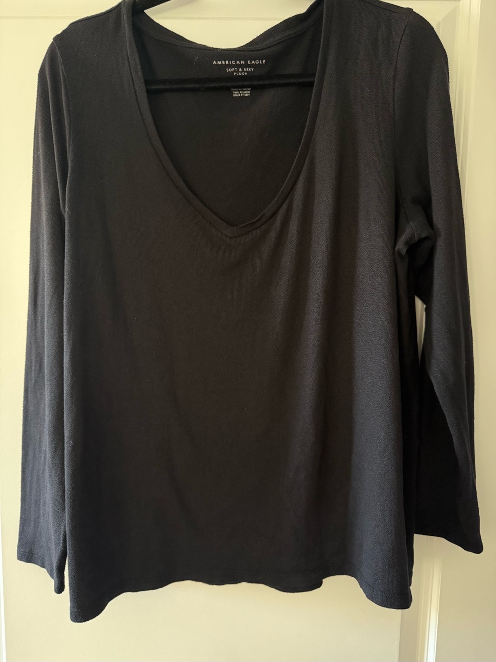 American Eagle Women's Black V-Neck Long Sleeve Top Sz XL